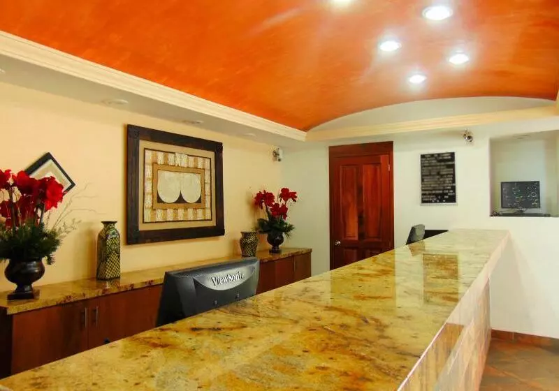 Отель El Pescador