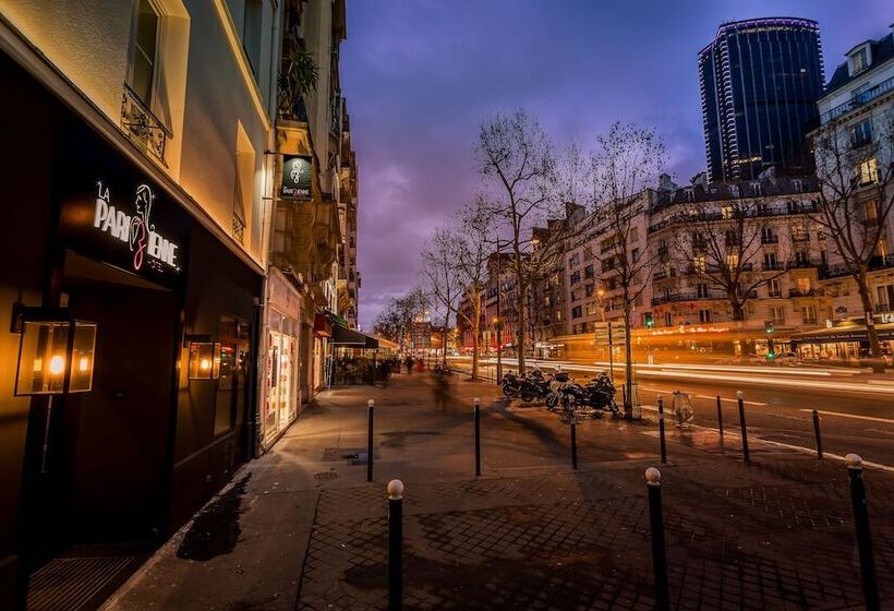 هتل Hôtel La Parizienne