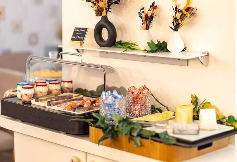 ホテル Hôtel La Parizienne