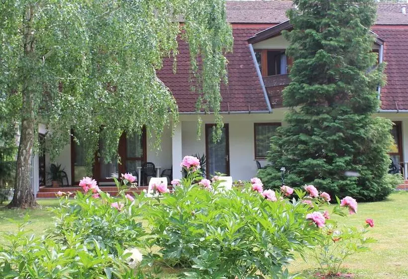 בית מלון כפרי Kentaur