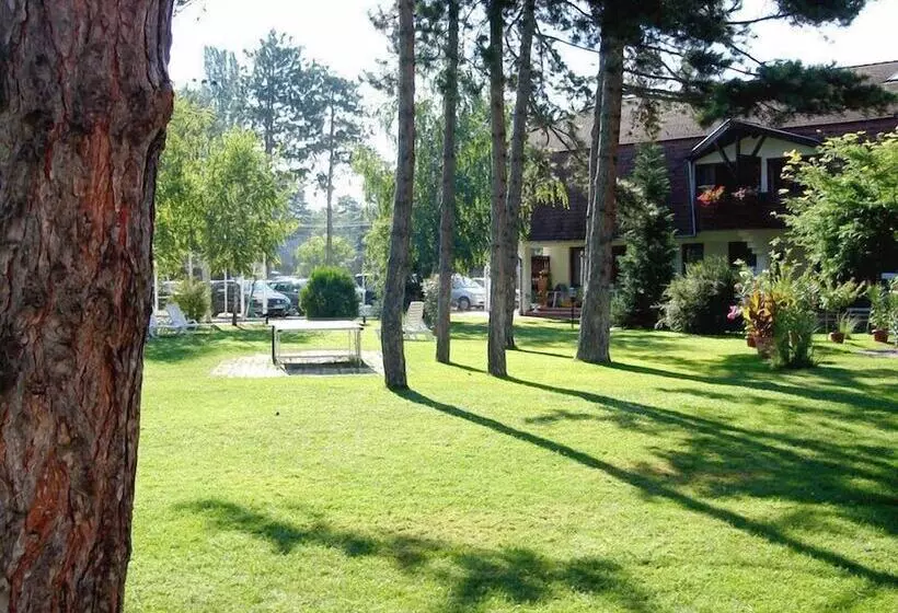 בית מלון כפרי Kentaur