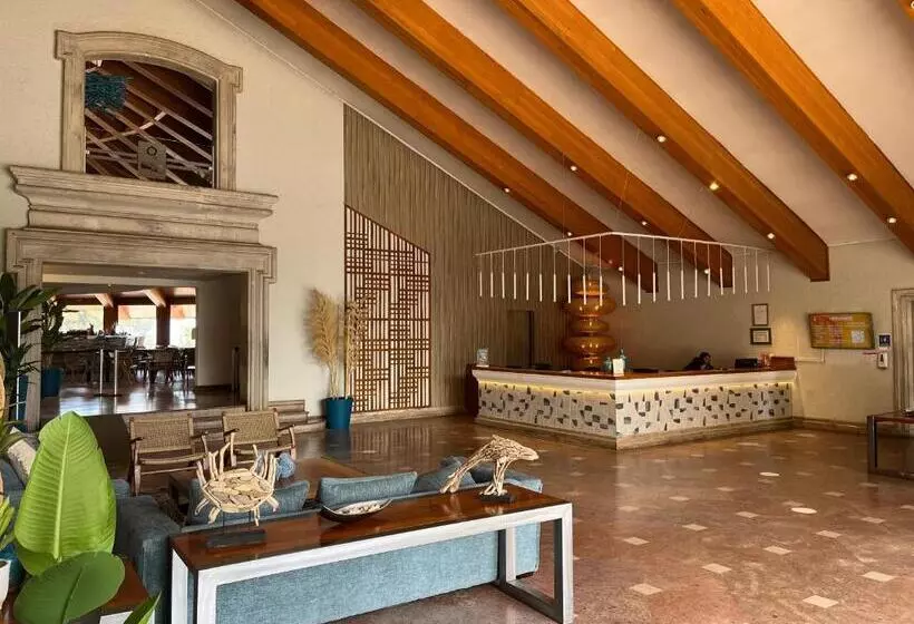 Отель Marbella Resort