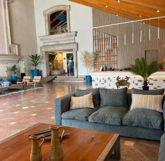 Отель Marbella Resort