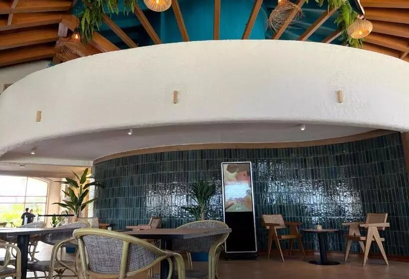 Отель Marbella Resort