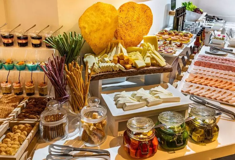 فندق Avani Royal Zona T Bogotá