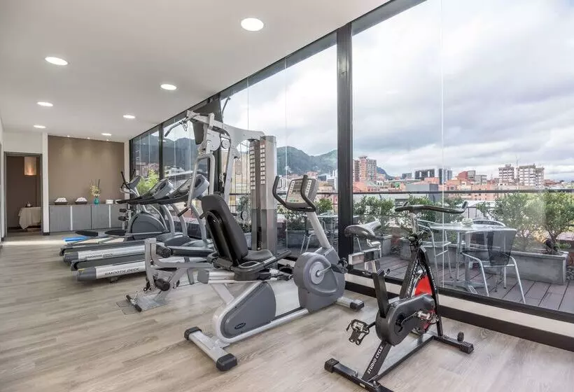 فندق Avani Royal Zona T Bogotá