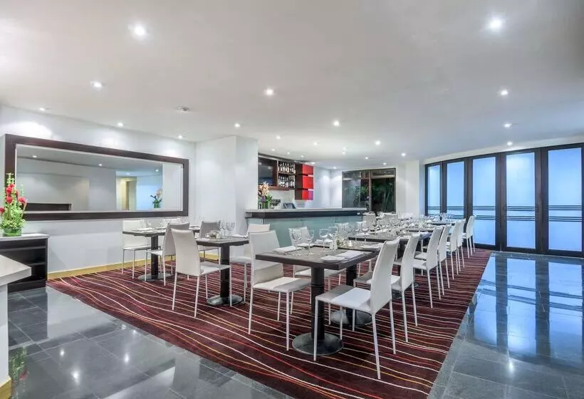 فندق Avani Royal Zona T Bogotá