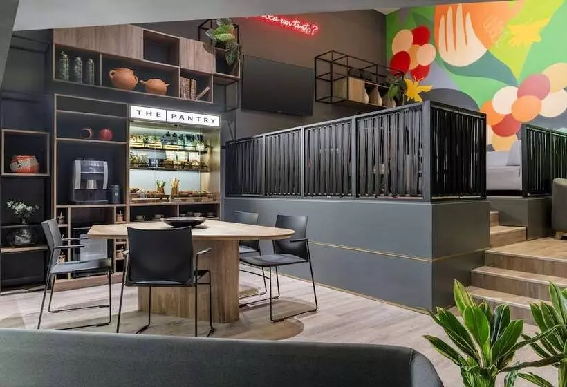 فندق Avani Royal Zona T Bogotá