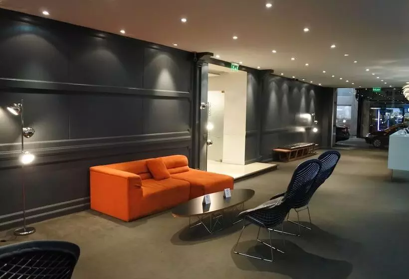 Rochester Hotel Classic