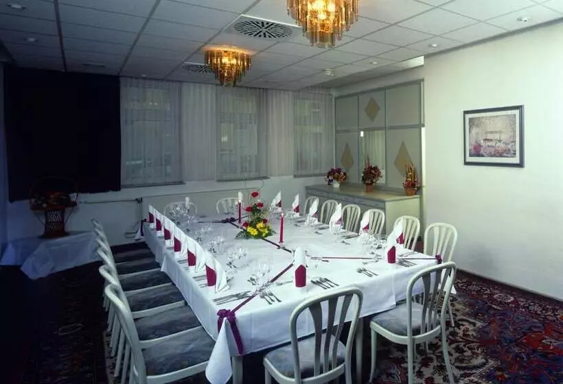 هتل Sachsischer Hof