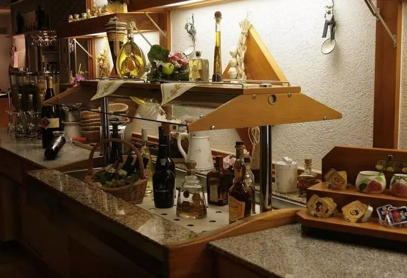 هتل Sachsischer Hof