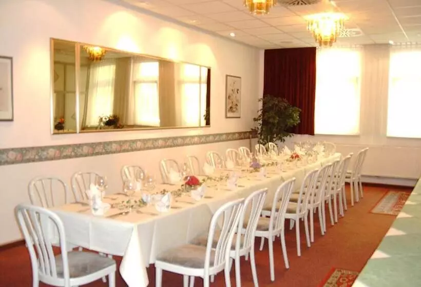 هتل Sachsischer Hof