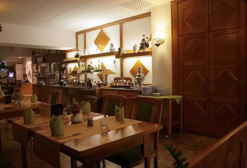 هتل Sachsischer Hof