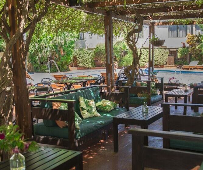 فندق Saint George