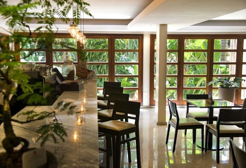 فندق Saint George