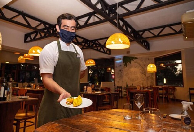 فندق Saint George