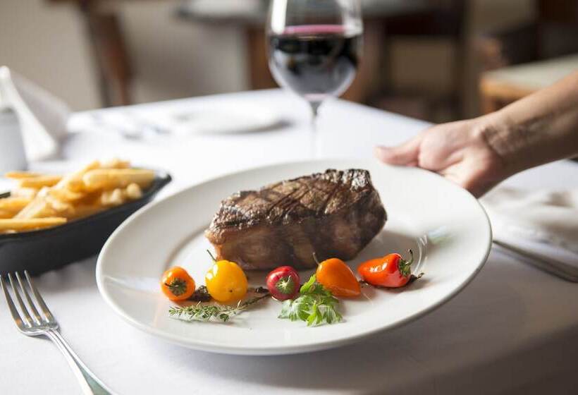 فندق Saint George