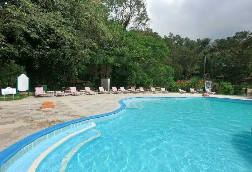 Hotelli Horizontes Rancho San Vicente