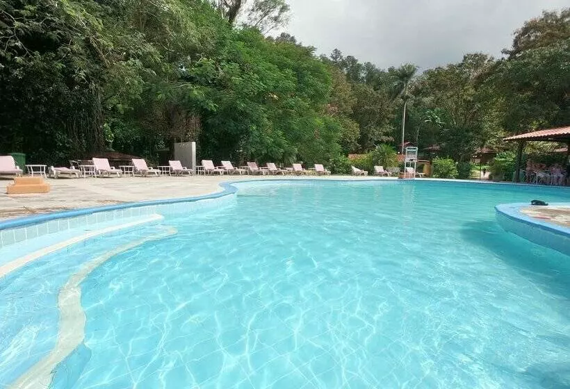 Hotelli Horizontes Rancho San Vicente