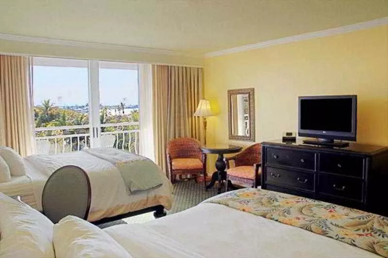 Reefhouse Resort And Marina