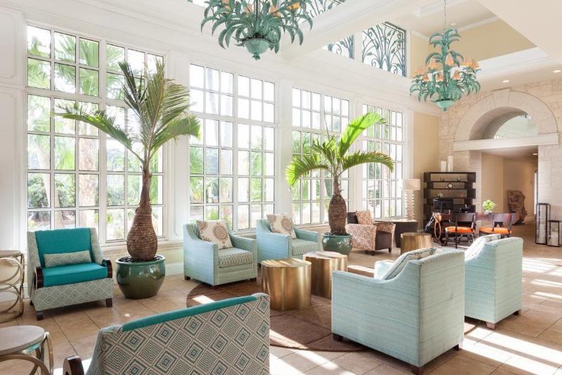 Reefhouse Resort And Marina