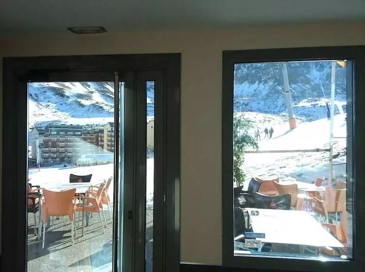 Aparthotel Les Olimpiades