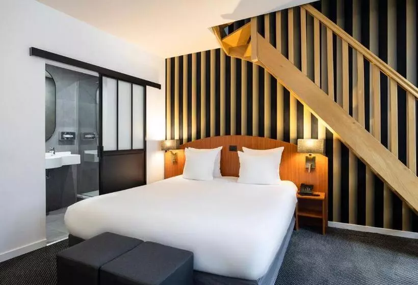 هتل Aris Grand Place