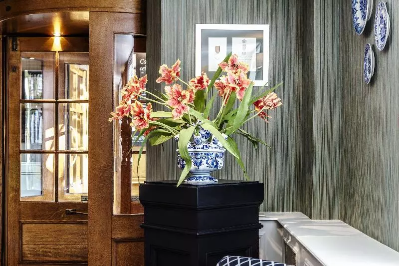 Hotel Carlton Ambassador