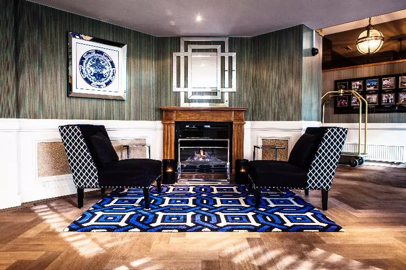 Hotel Carlton Ambassador