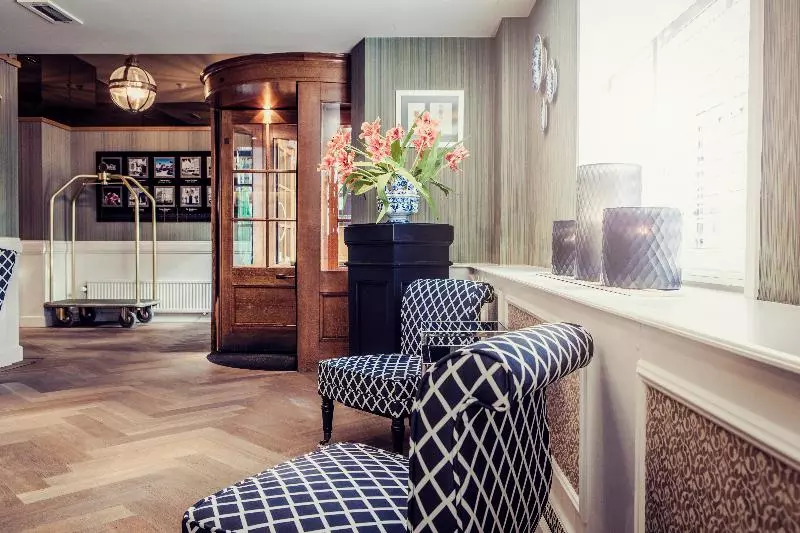 Hotel Carlton Ambassador