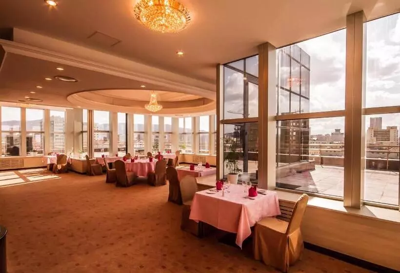 Hotel Chinggis Khaan