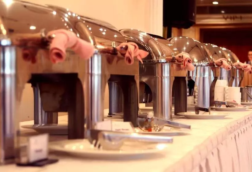 Hotel Chinggis Khaan