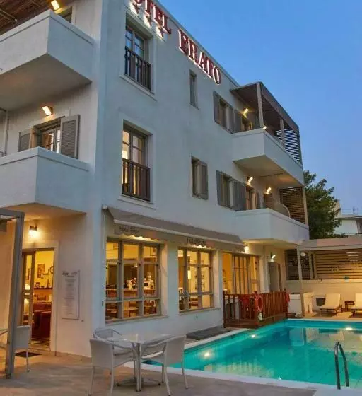هتل Erato