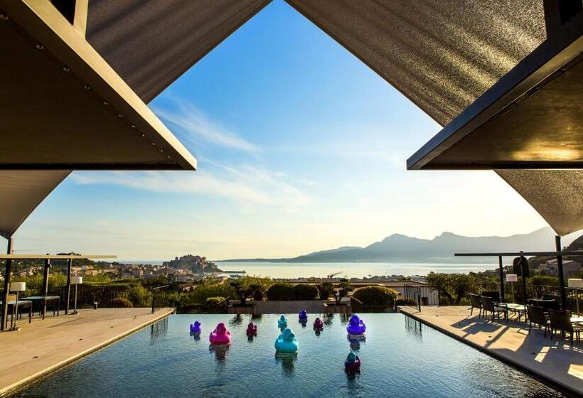 فندق La Villa Calvi