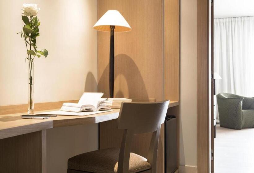 فندق La Villa Calvi