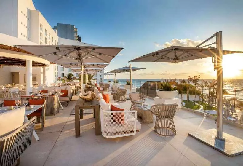 هتل Le Blanc Resort Cancun Adults Only All Inclusive
