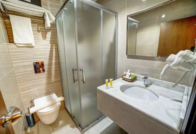 Nairoukh Hotel Aqaba