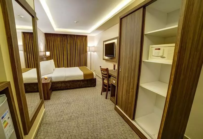 Nairoukh Hotel Aqaba