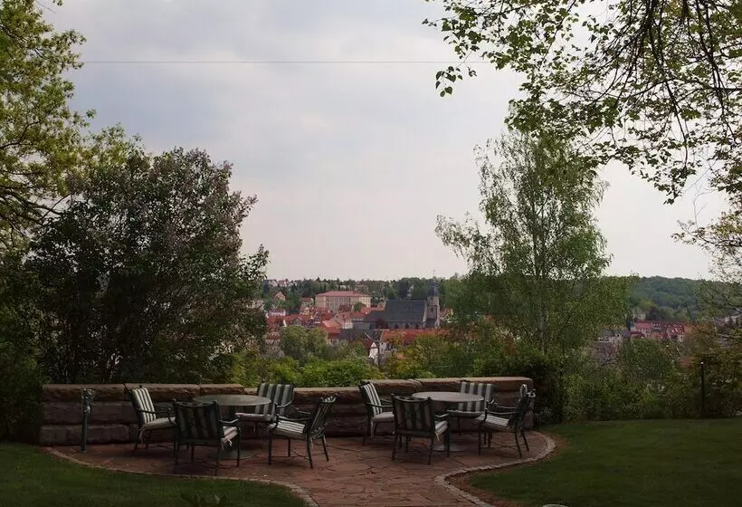 Отель Bellevue Schmölln