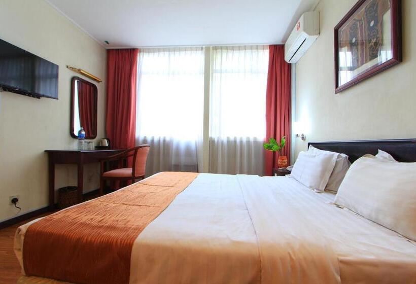 فندق Telang Usan