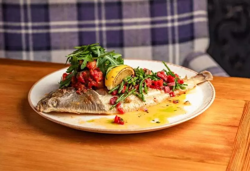 The George Hotel, Amesbury, Wiltshire