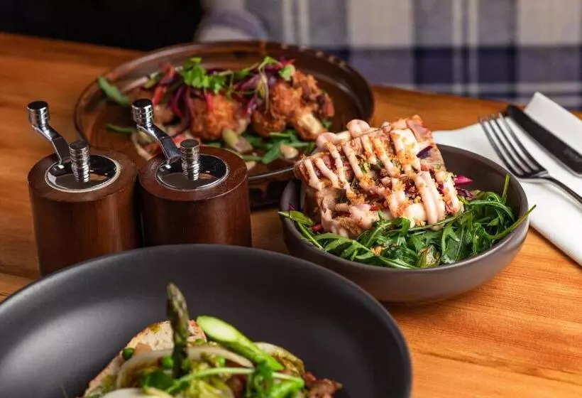 The George Hotel, Amesbury, Wiltshire