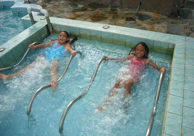 Airai Water Paradise Hotel & Spa