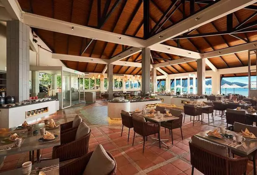 Doubletree By Hilton Damai Laut Resort