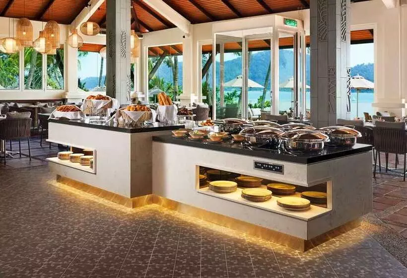 Doubletree By Hilton Damai Laut Resort