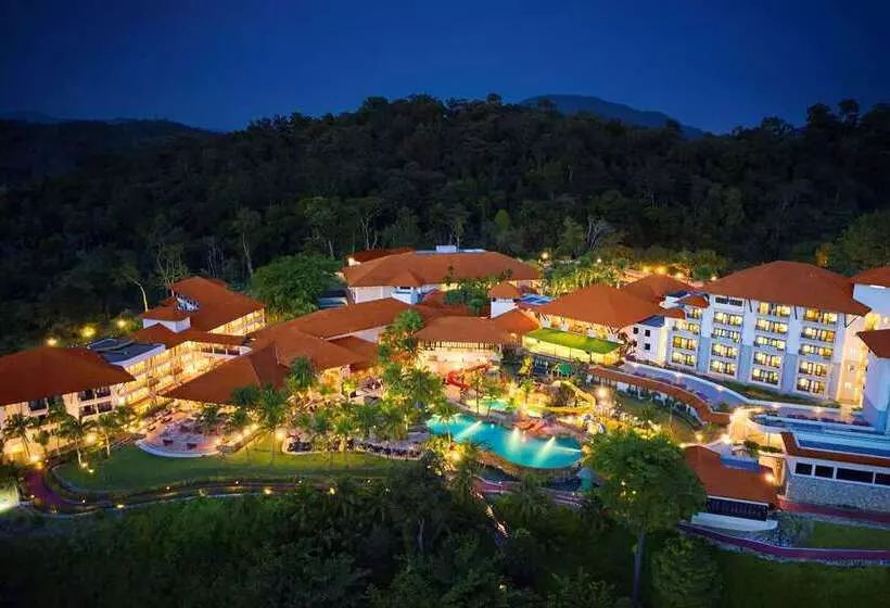 Doubletree By Hilton Damai Laut Resort