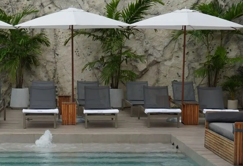 هتل Aire De Olive