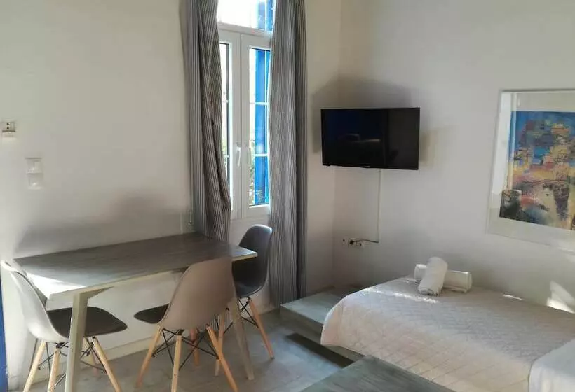 فندق Andromeda Residence