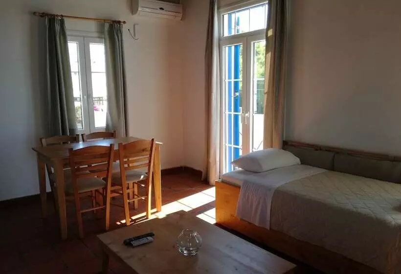 فندق Andromeda Residence