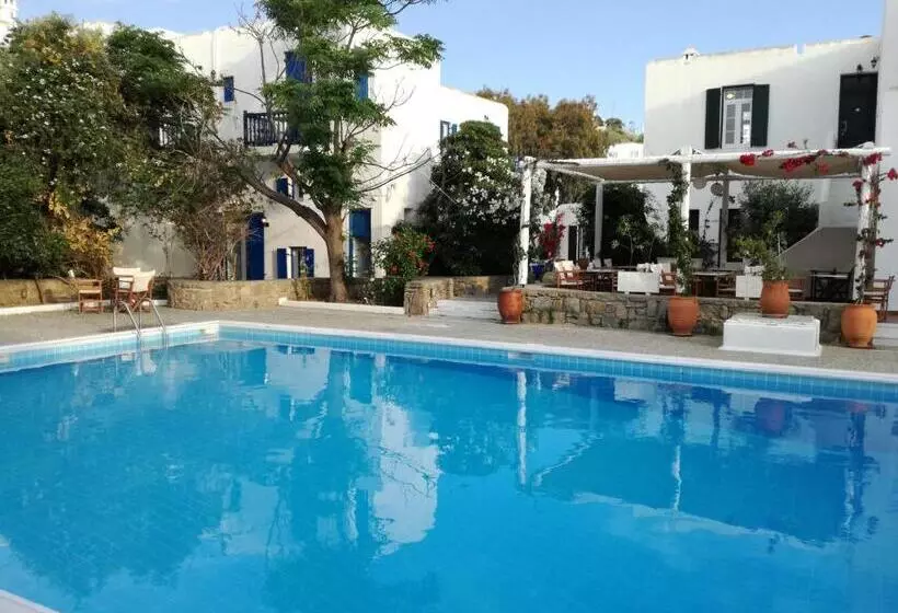 فندق Andromeda Residence